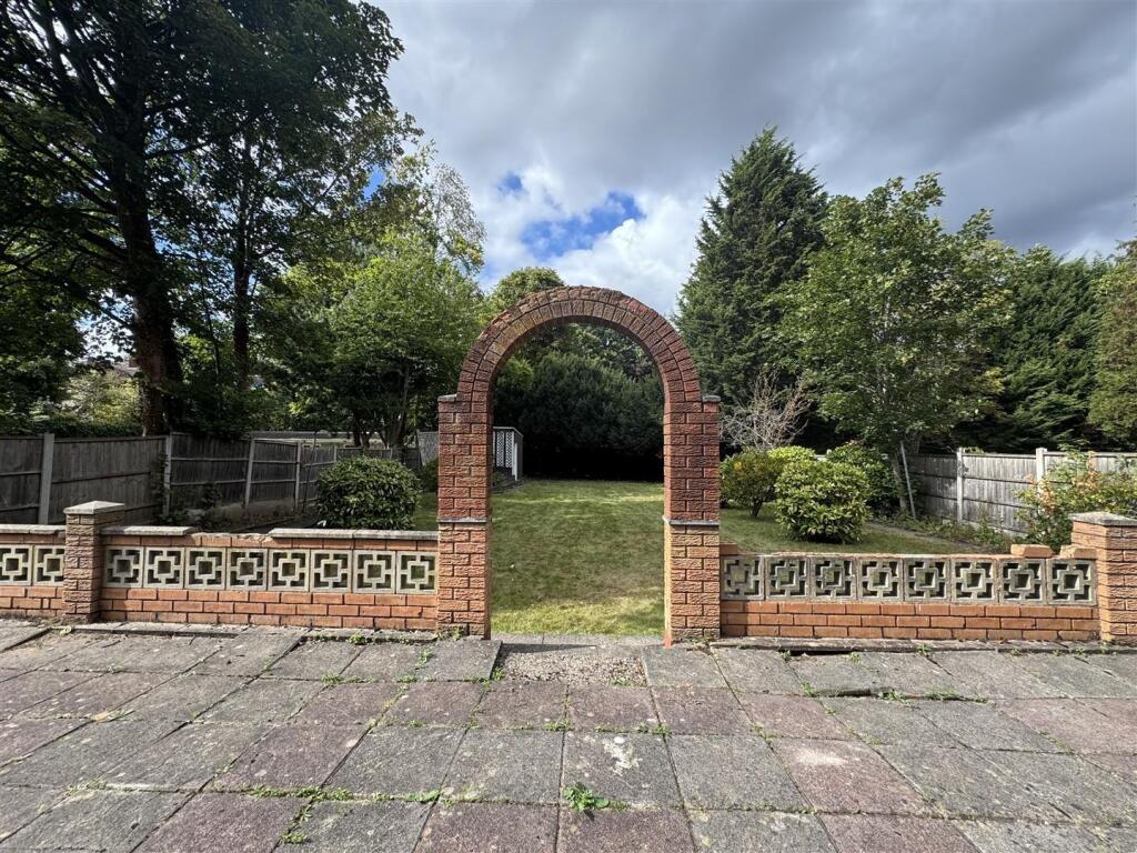 Additional image 40 of Englestede Close, Handsworth Wood, Birmingham