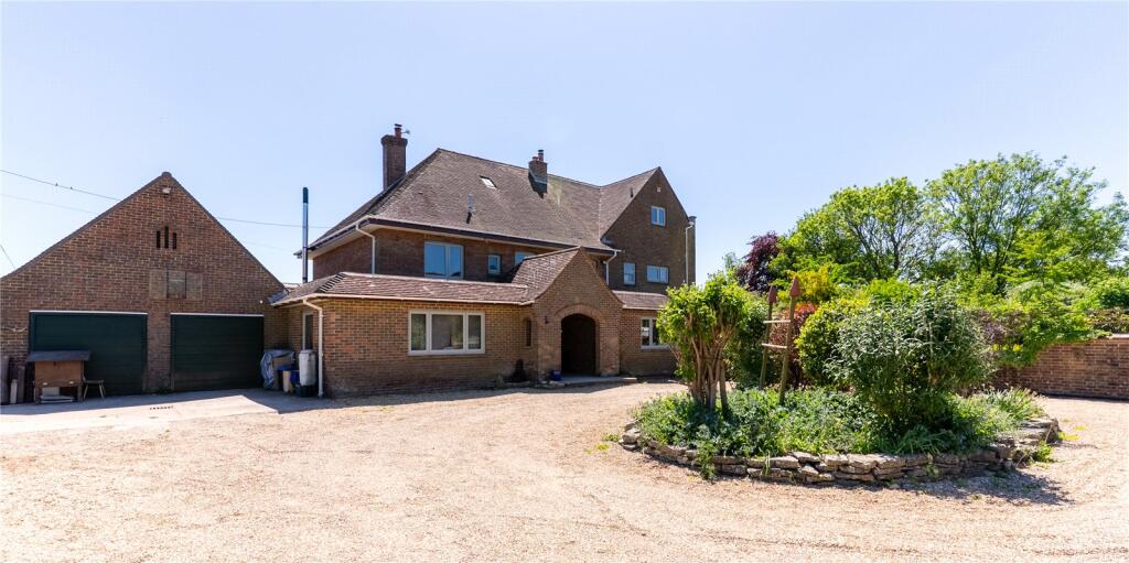 House in Dorchester - View 3