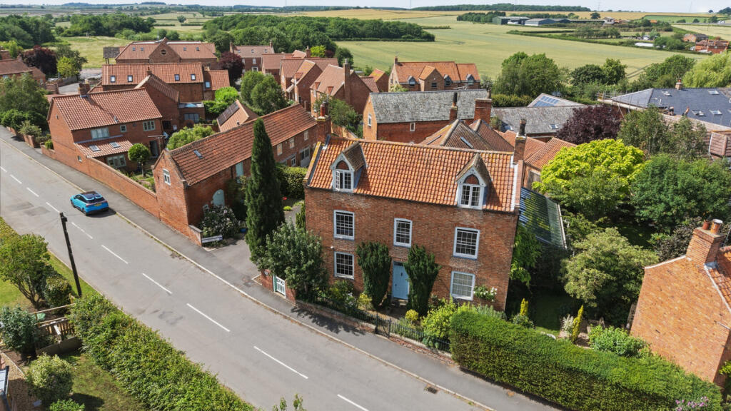 Main image of property: Main Street, Newark, NG23