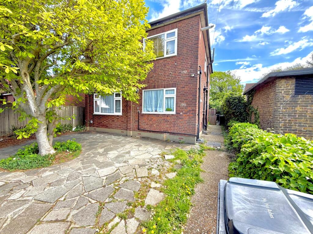 Main image of property: Beehive Lane, Ilford, IG4