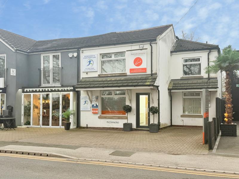 Main image of property: First Floor, 1st Floor Office, 21 Common Lane, Culcheth WA3 4EW