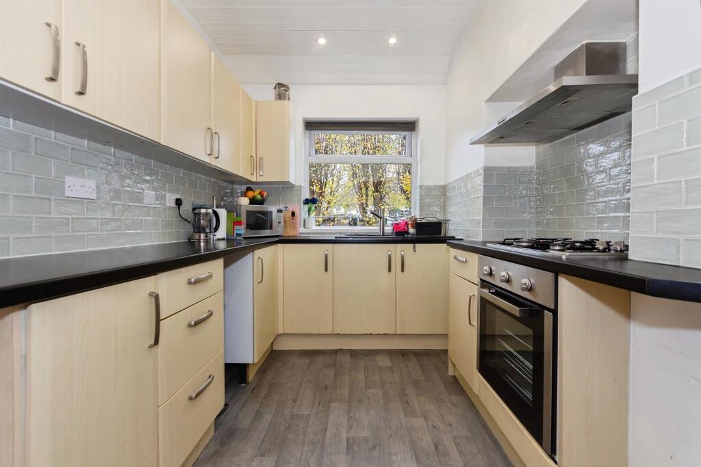 Hawthorn Croft, Oldbury - View 6