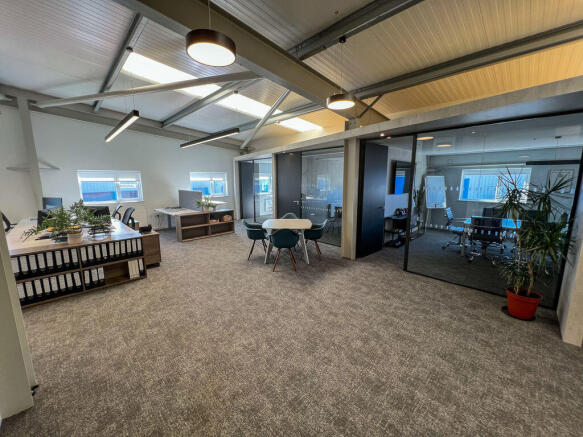 First Floor Suite, 1c Balderton Court