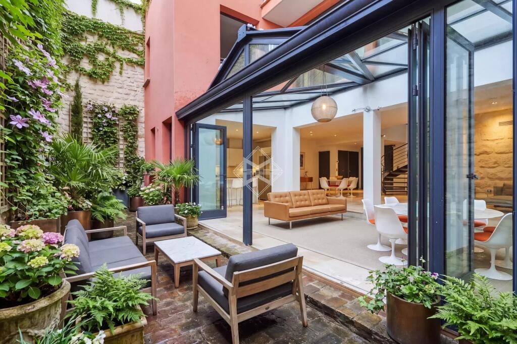 Main image of property: France
