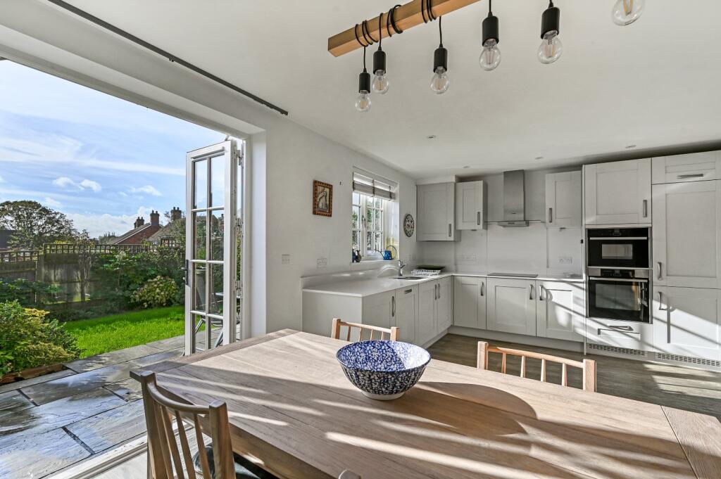 Mercer Drive, Tenterden, Kent, TN30 photo 3