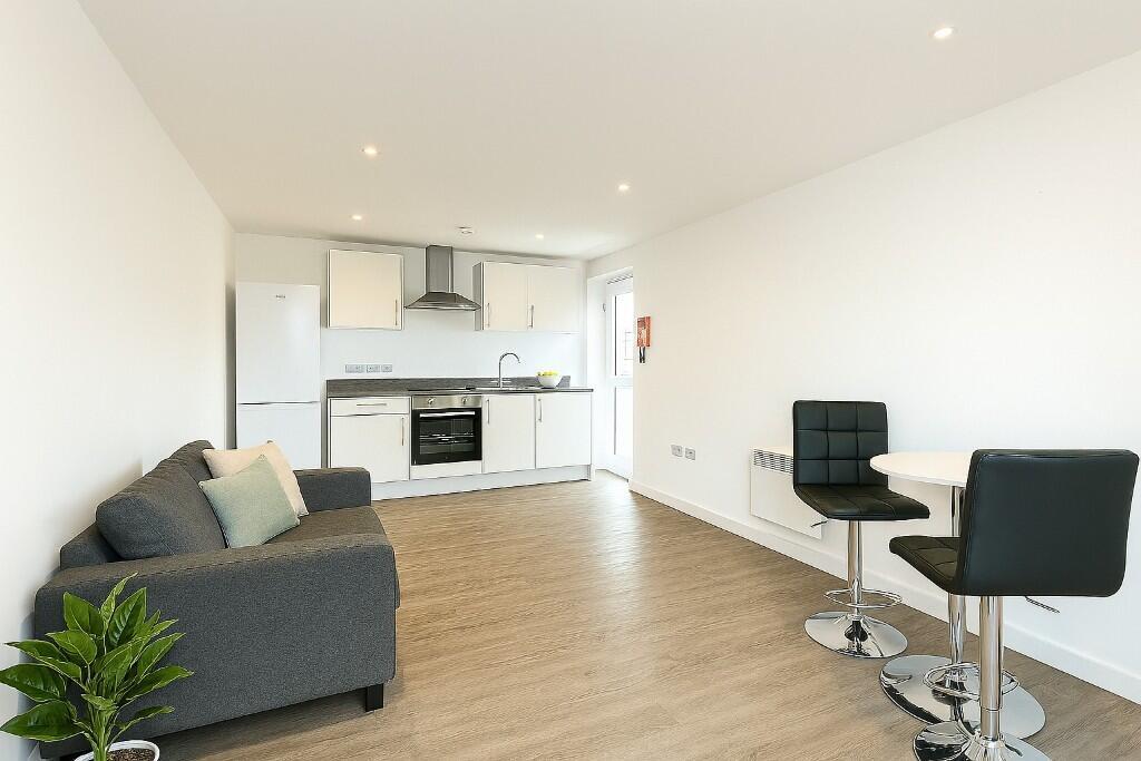 Main image of property: Fargate, Sheffield, S1