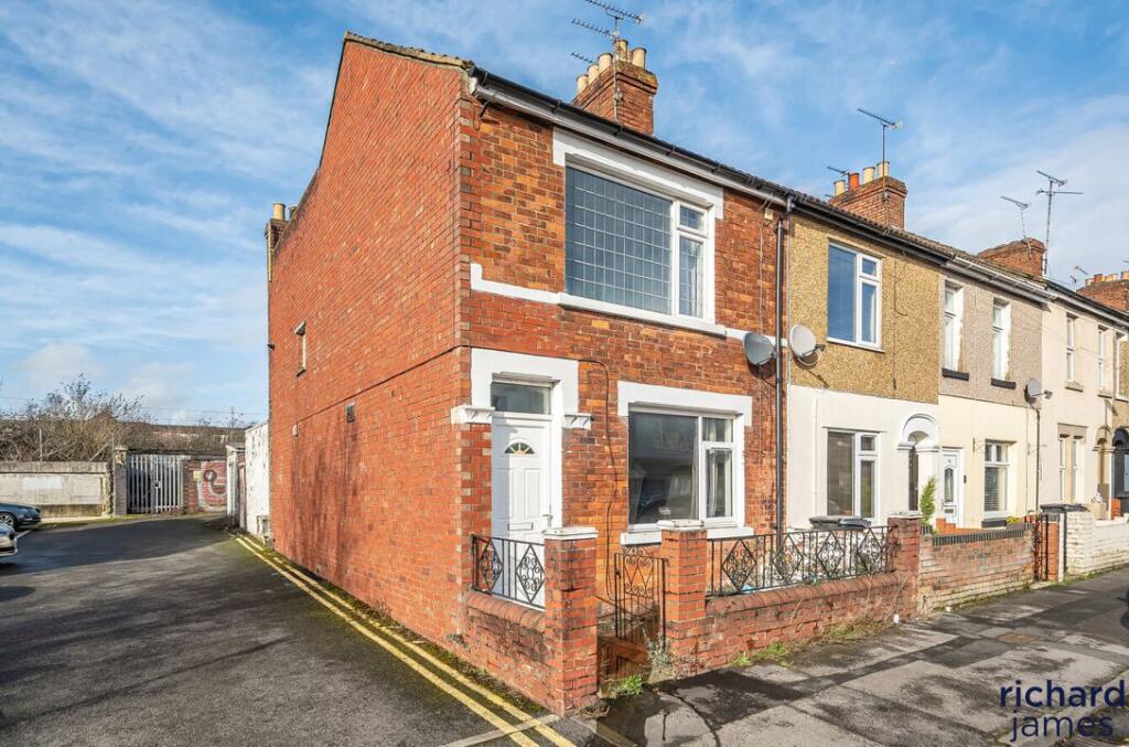 Main image of property: Dean Street, Swindon, SN1