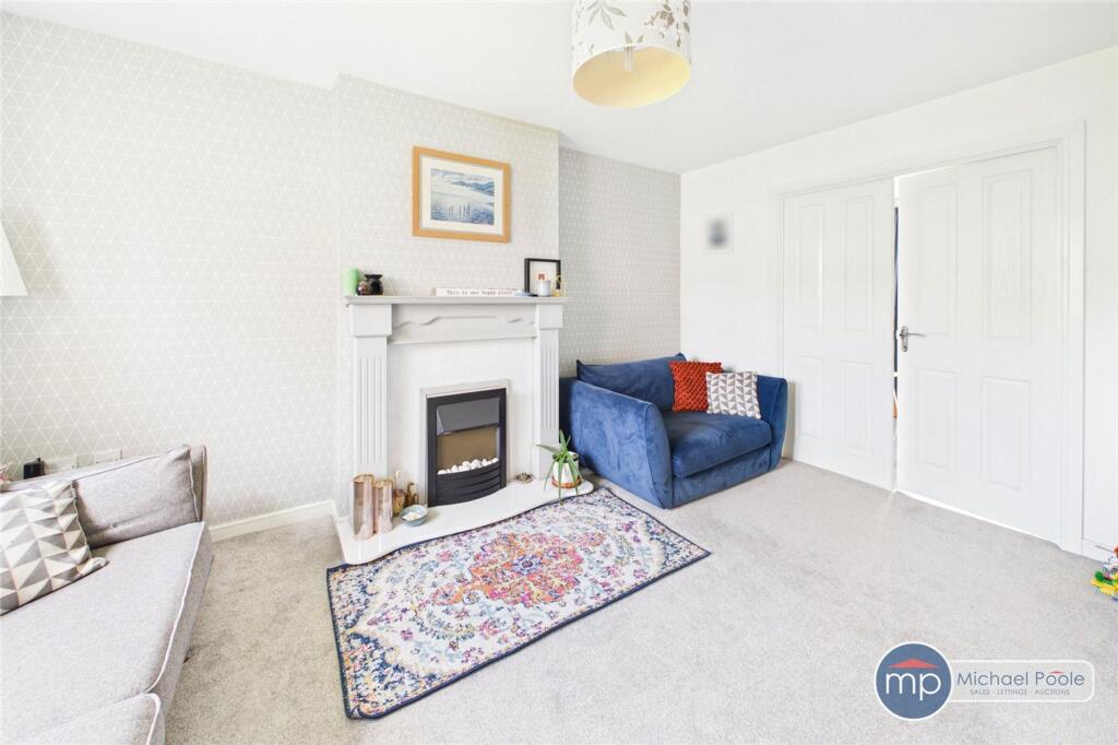 House in Stockton-on-Tees - More