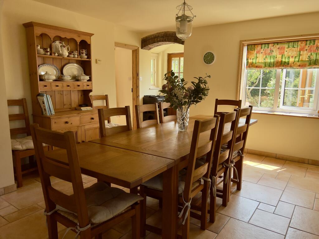 House in Taunton - View 4