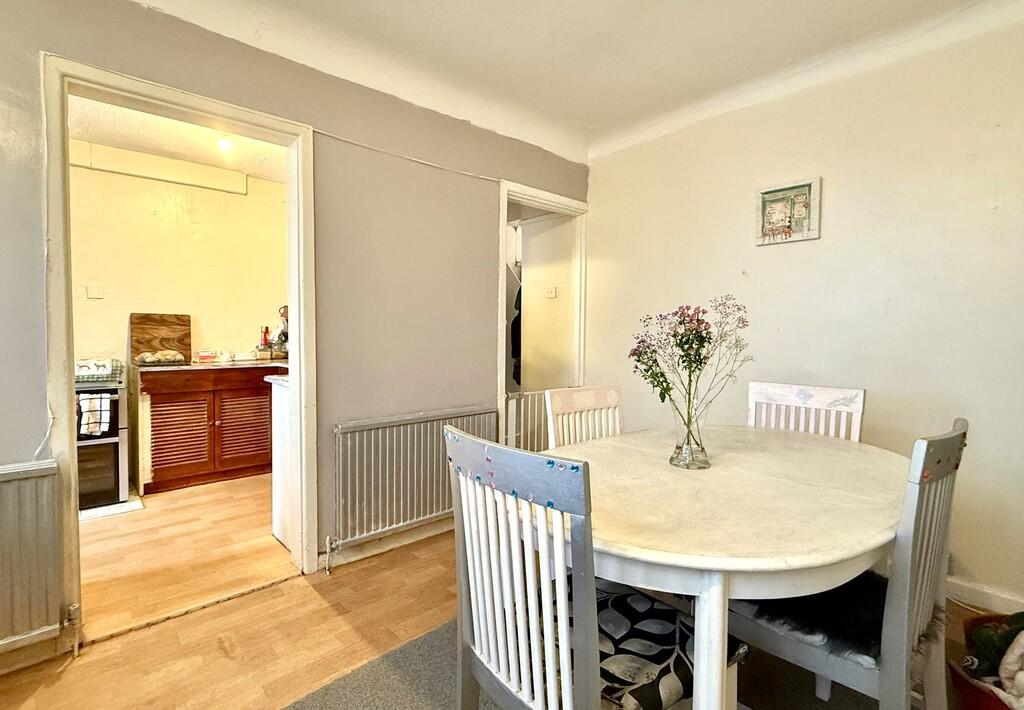 House in Gosport, Hampshire - View 2