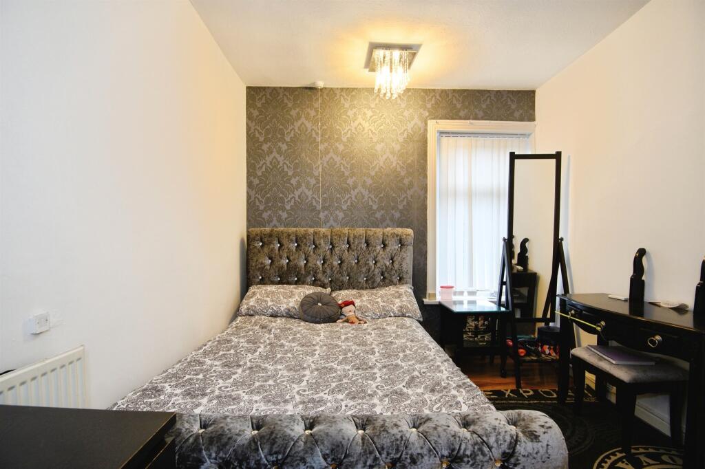 Additional image 9 of Parkside Road, BRADFORD