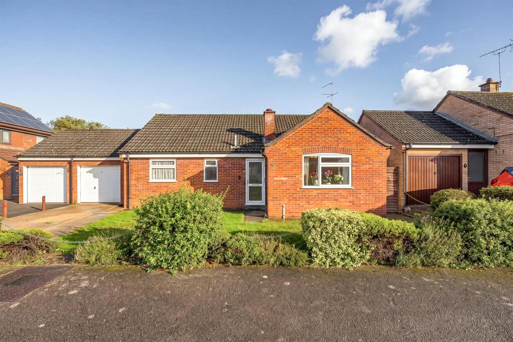 Main image of property: Saxon Walk, Mundford, IP26