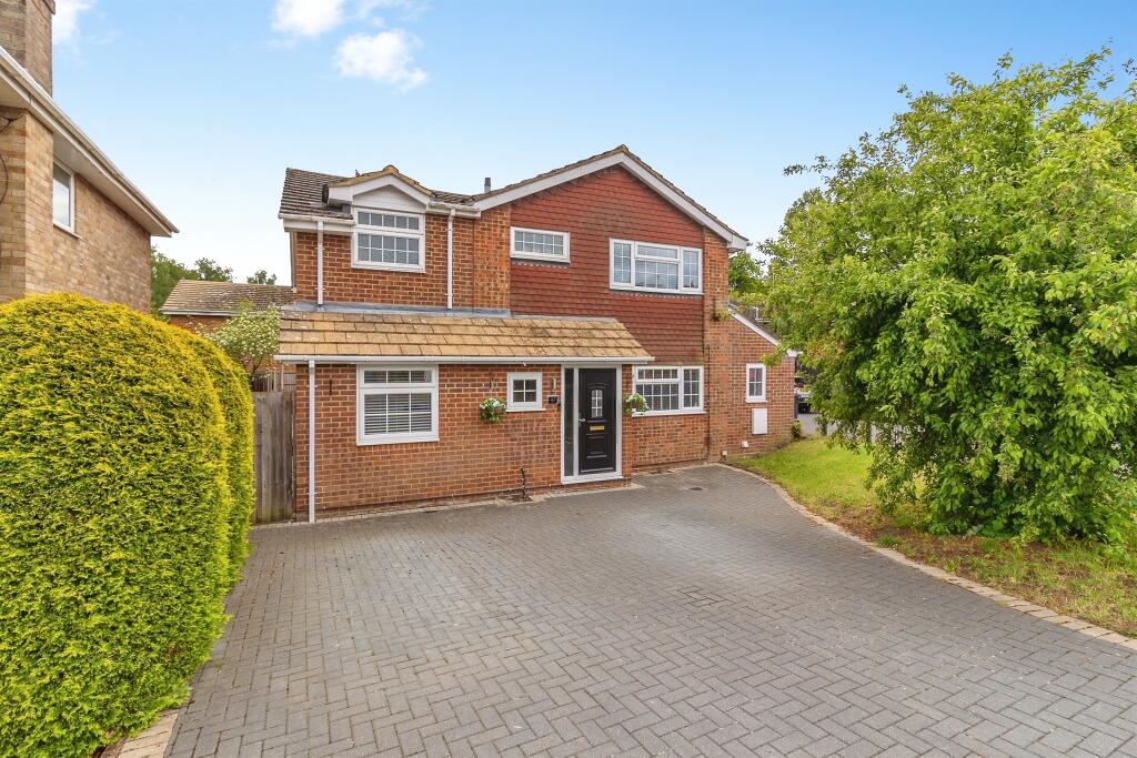 Main image of property: Cotefield Drive, Leighton Buzzard