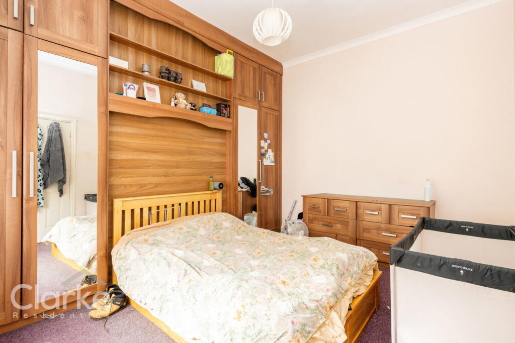 Railway Road, Chorley, PR6 0HW - More
