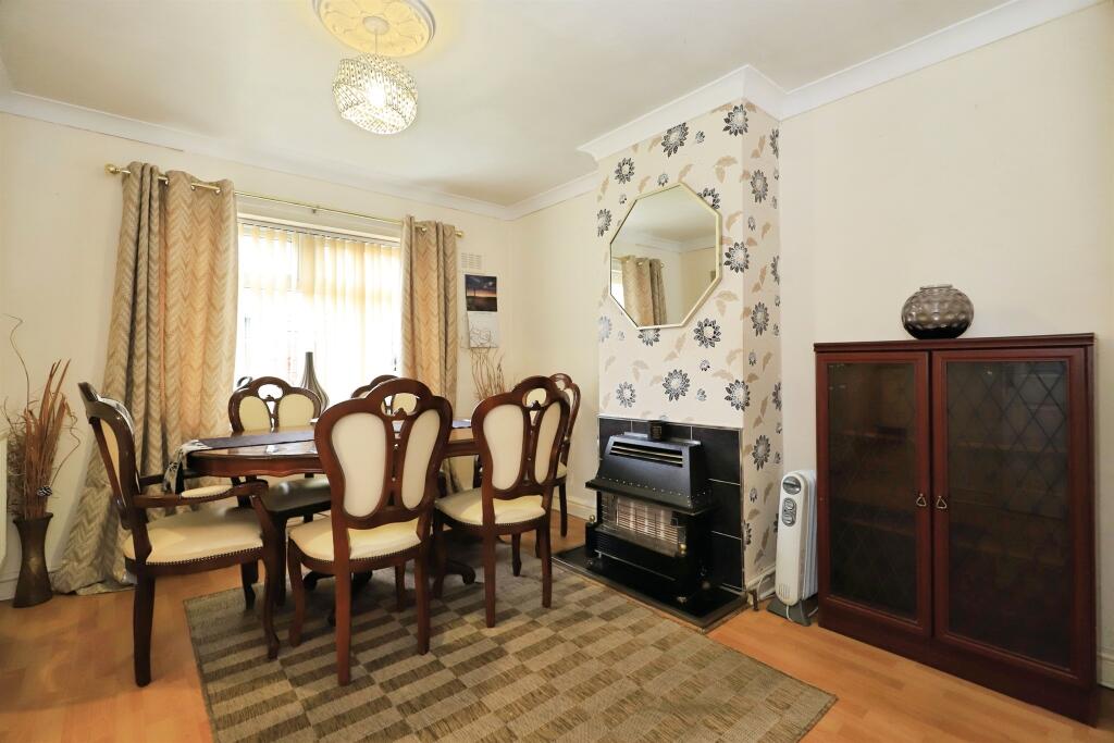 House in Wolverhampton, Oxley - View 5
