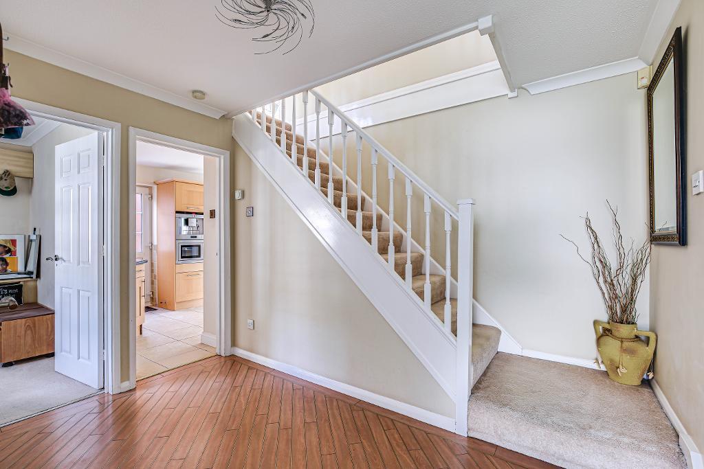Suffield Close, South Croydon, CR2 8SZ photo 4
