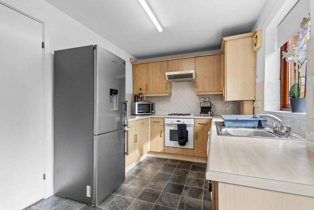 House in Kilmarnock, Hillhead, Grange - More