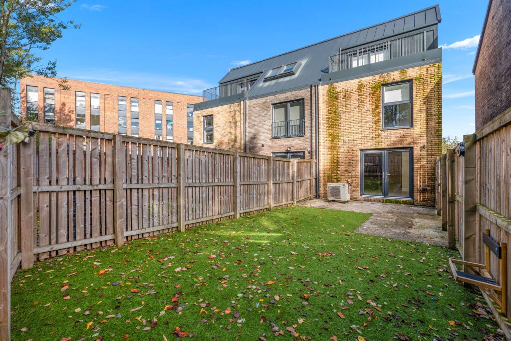Property photo 8