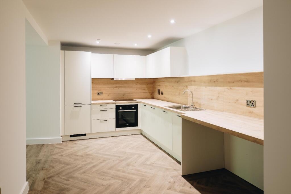 Apartment in Birmingham, Jewellery Quarter - View 5