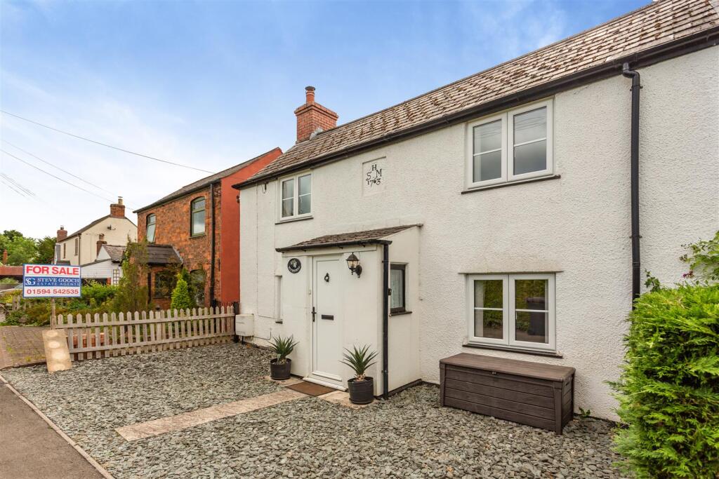 Main image of property: Riverside Lane, Broadoak, Newnham