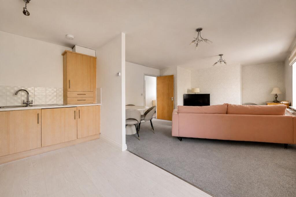 Apartment in Huntingdonshire, St Ives - View 4