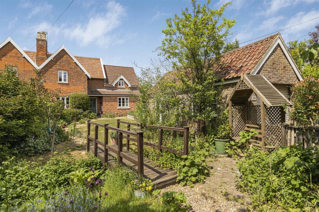 Main image of property: Chapel Road, Weston Colville