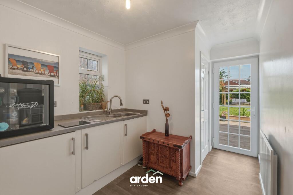 Maisemore Close, Redditch, B98 - View 6