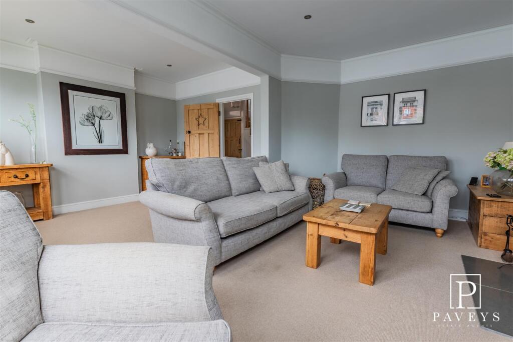House in Frinton-on-Sea, Frinton and Walton - View 5