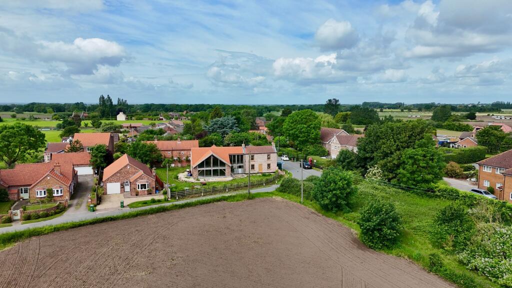 Main image of property: Belshaw Lane, Belton, DN9
