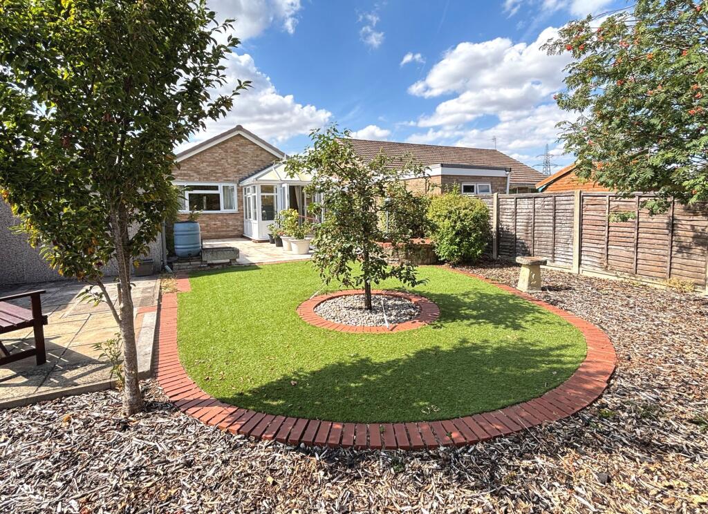 House in Gloucester - View 4