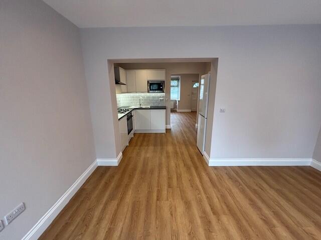 House in Romford - More