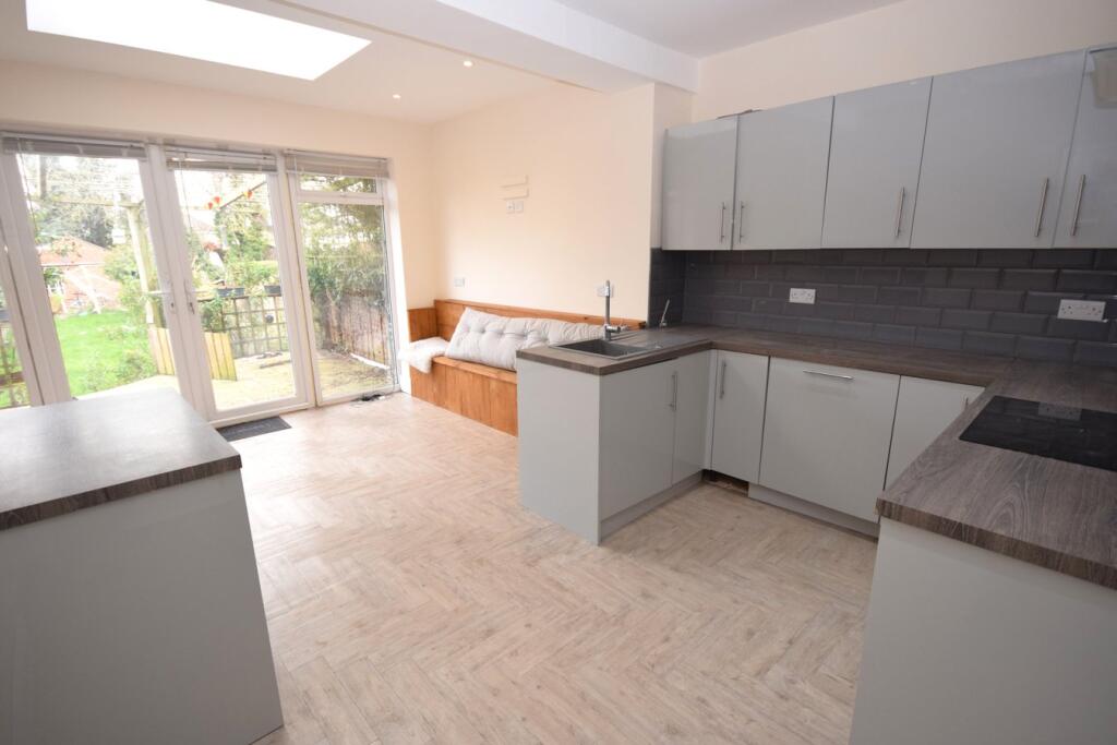 Shenstone Avenue, Rugby, CV22 photo 2