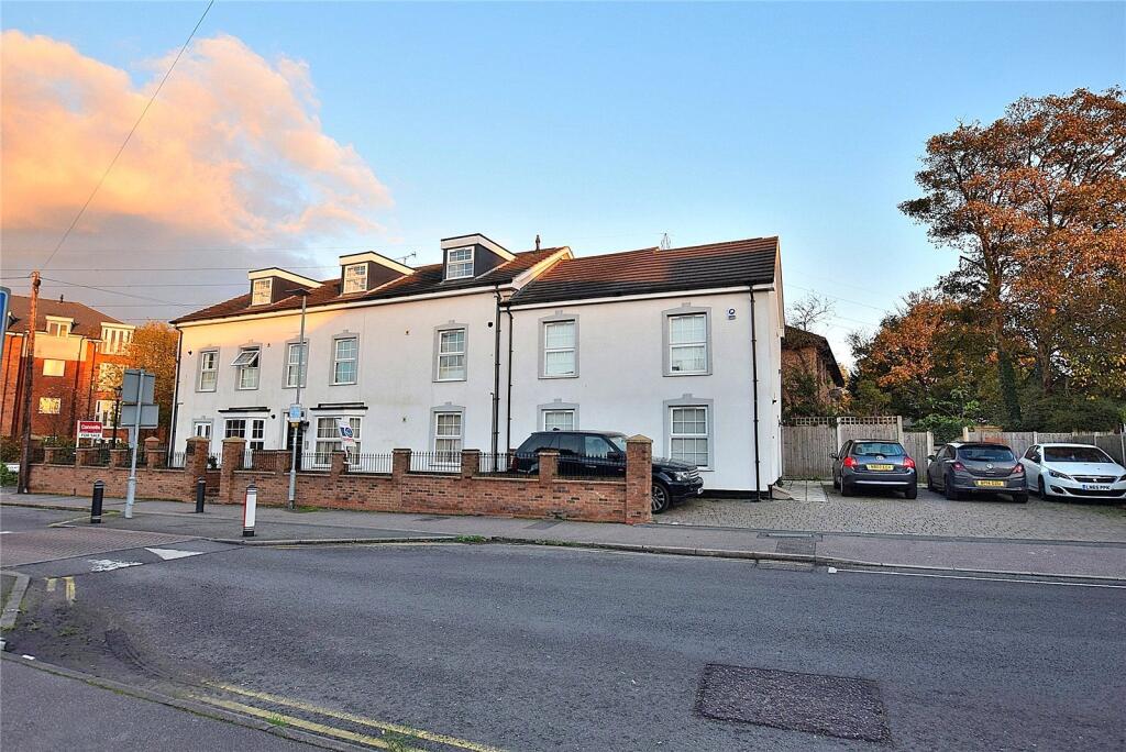 Main image of property: Great Northern Road, Dunstable, Beds, LU5