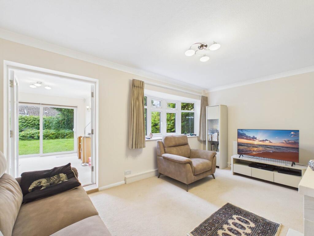 Main image of property: Wykeham Way, Haddenham