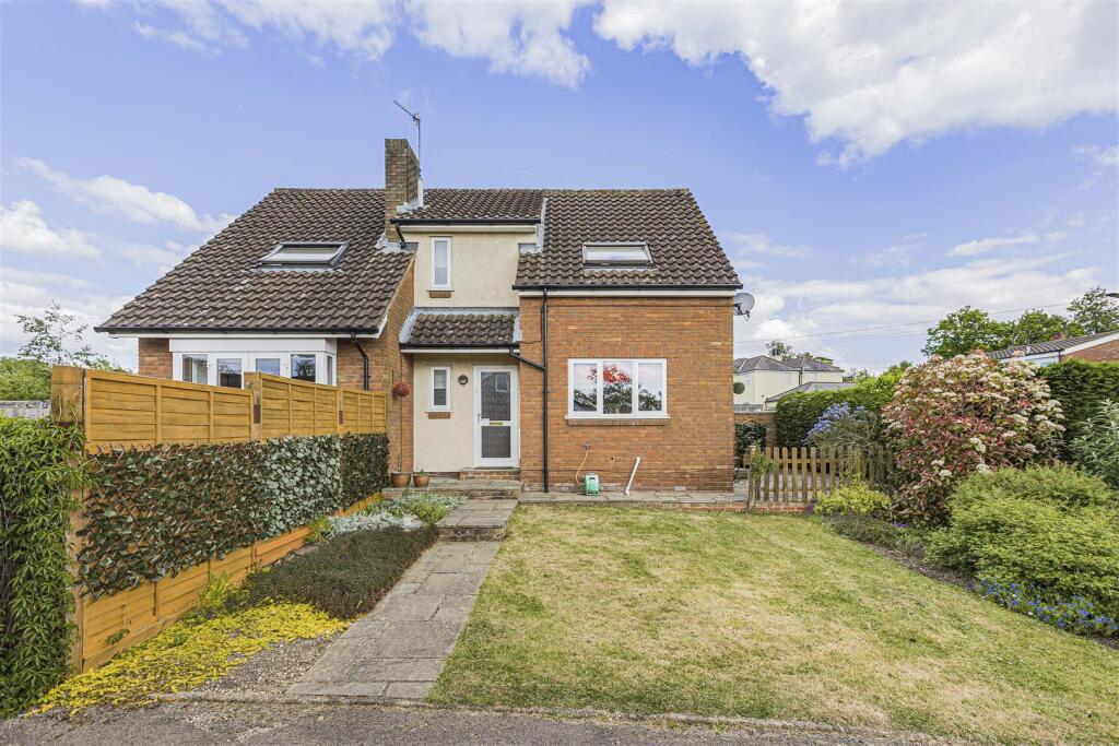 Vicarage Causeway, Hertford Heath - View 2