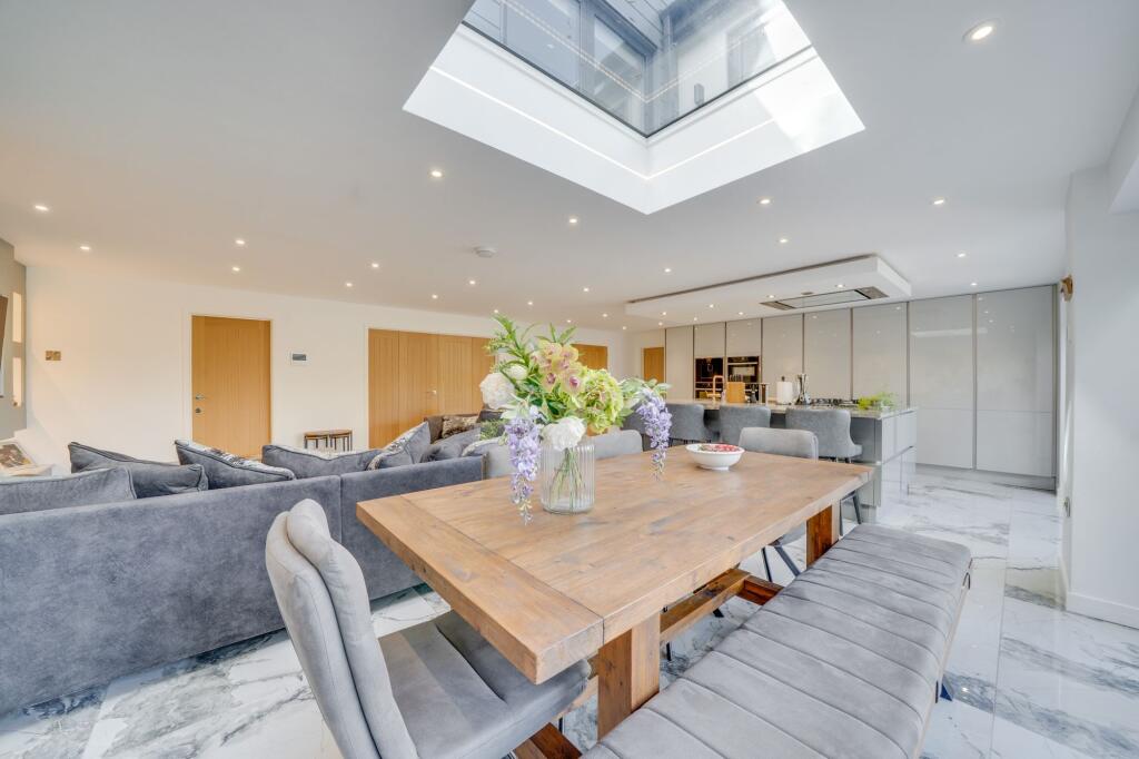 House in Shrewsbury, Shropshire - View 4