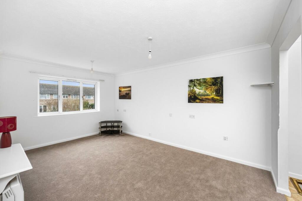 Apartment in Adur, Lancing - More