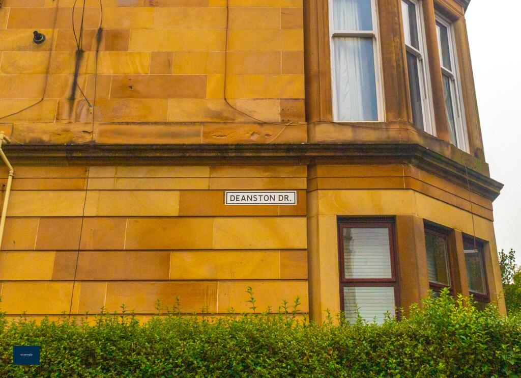 Apartment in Glasgow - View 3