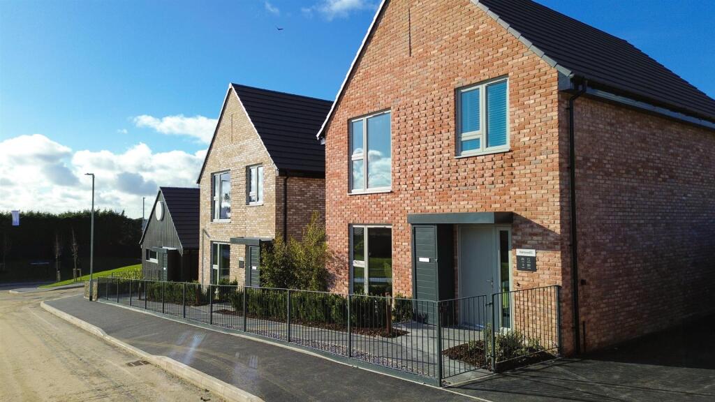 Main image of property: Danner Lane, Cynefin, Horwich
