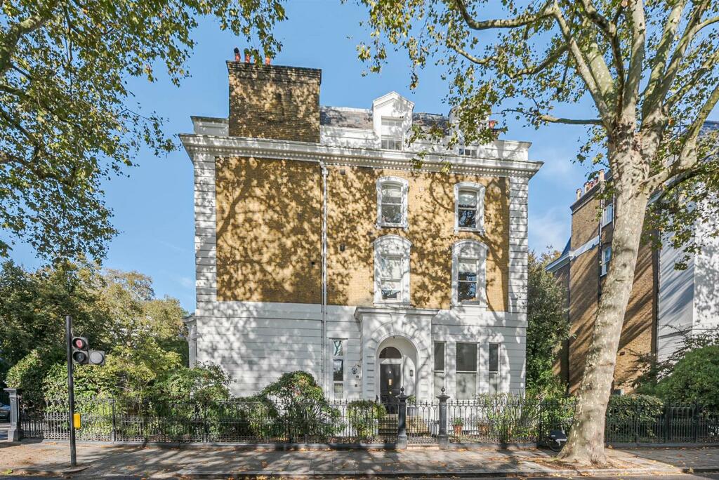 Bolton Gardens, London photo 3