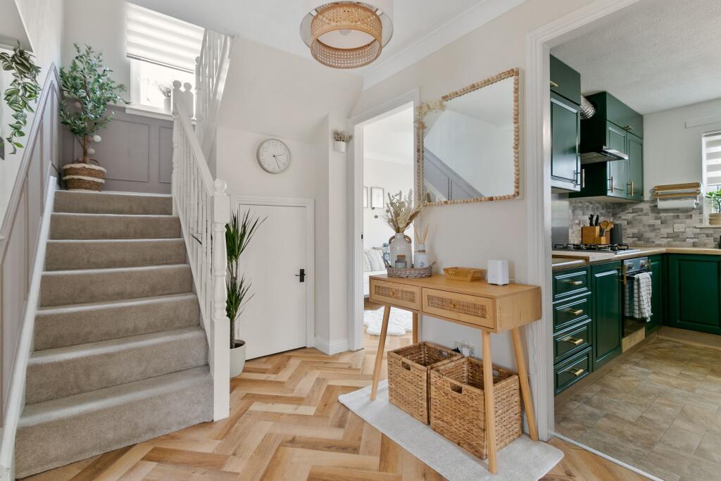 Newtyle Place, Glasgow - View 2