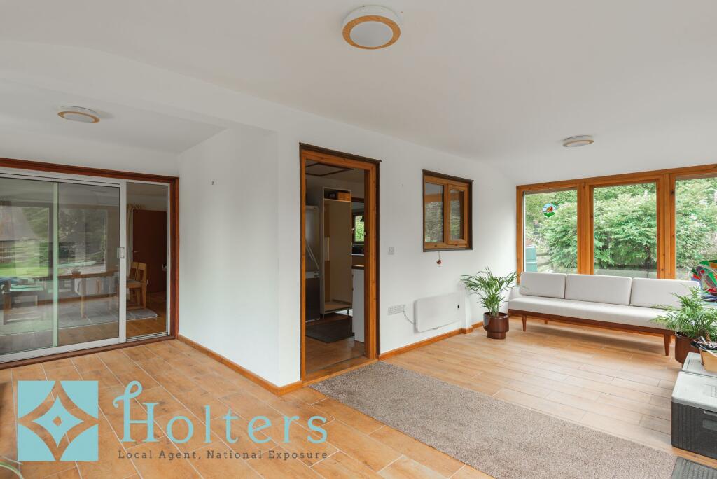 House in Llanllugan, Dwyriw - More