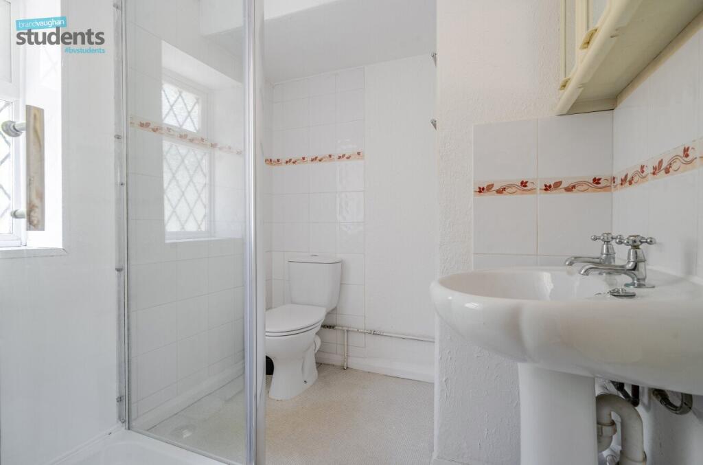 1 bedroom semi-detached house for rent