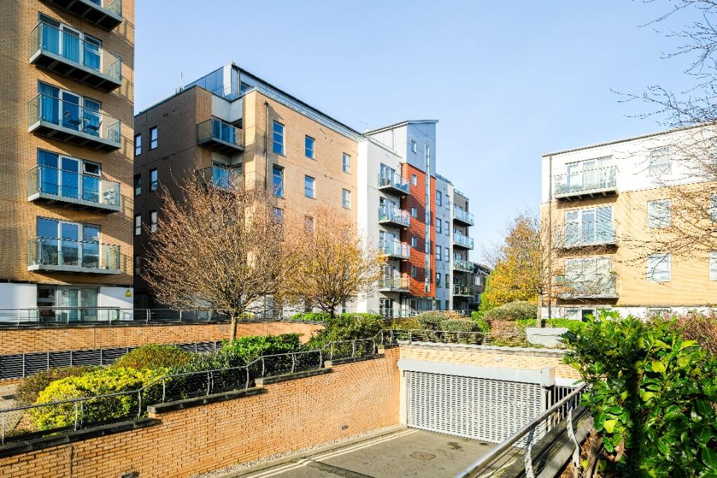Main image of property: Queen Mary Avenue, London, E18