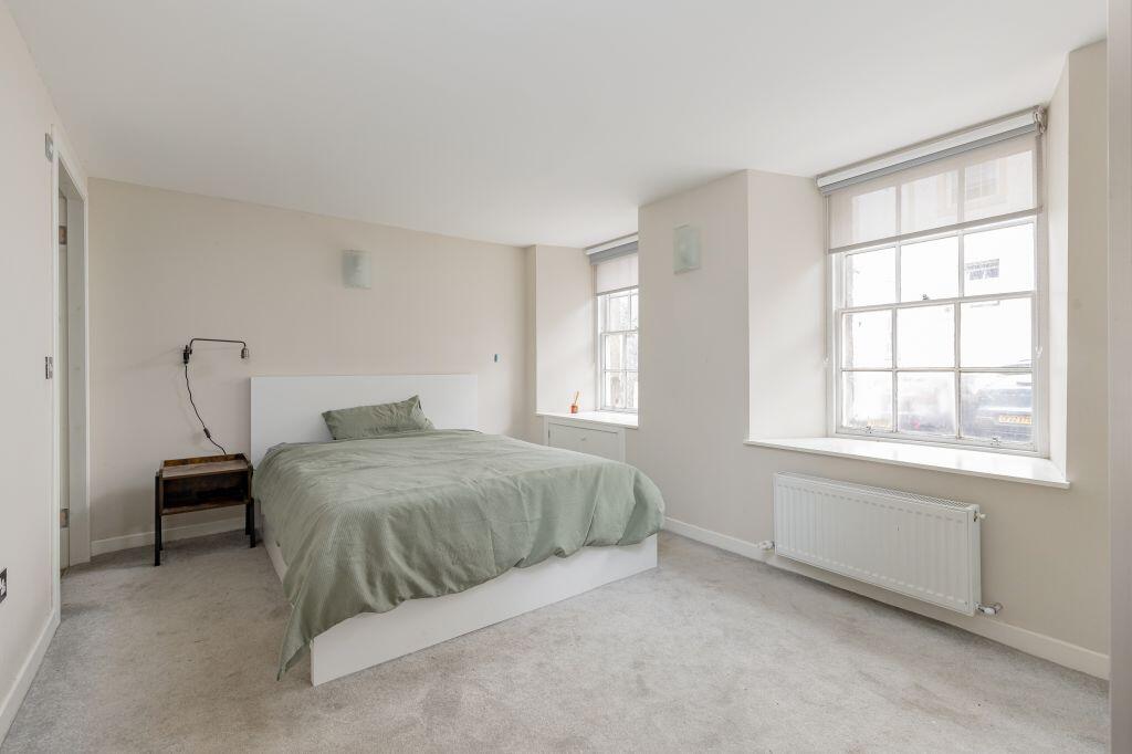Apartment in Edinburgh, East Lothian - More