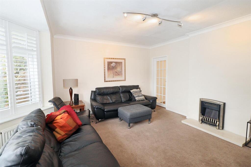 House in Borehamwood, Elstree and Borehamwood - View 2