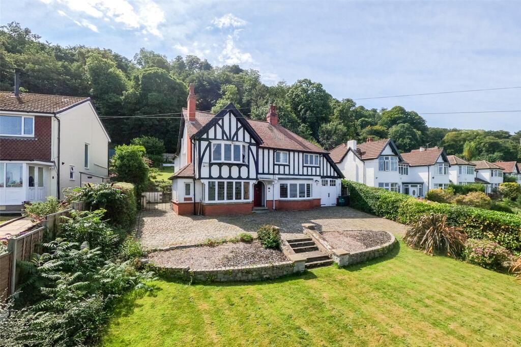 5-bed detached on Ael Y Bryn Road, Colwyn Bay, Conwy, LL29, £525,000