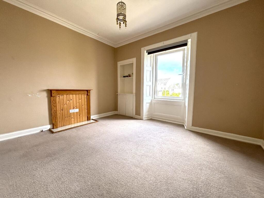 Apartment in Dunfermline, Abbey Parks, Central Dunfermline - View 2