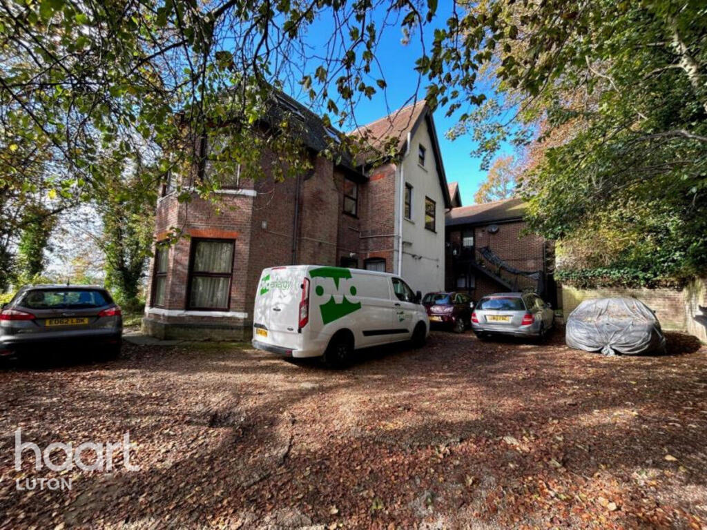 Main image of property: Hart Hill Drive, Luton