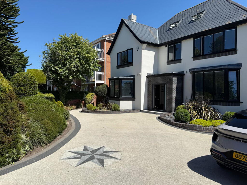 Main image of property: OPEN GOLF 2026 - Lulworth Road, Birkdale, PR8